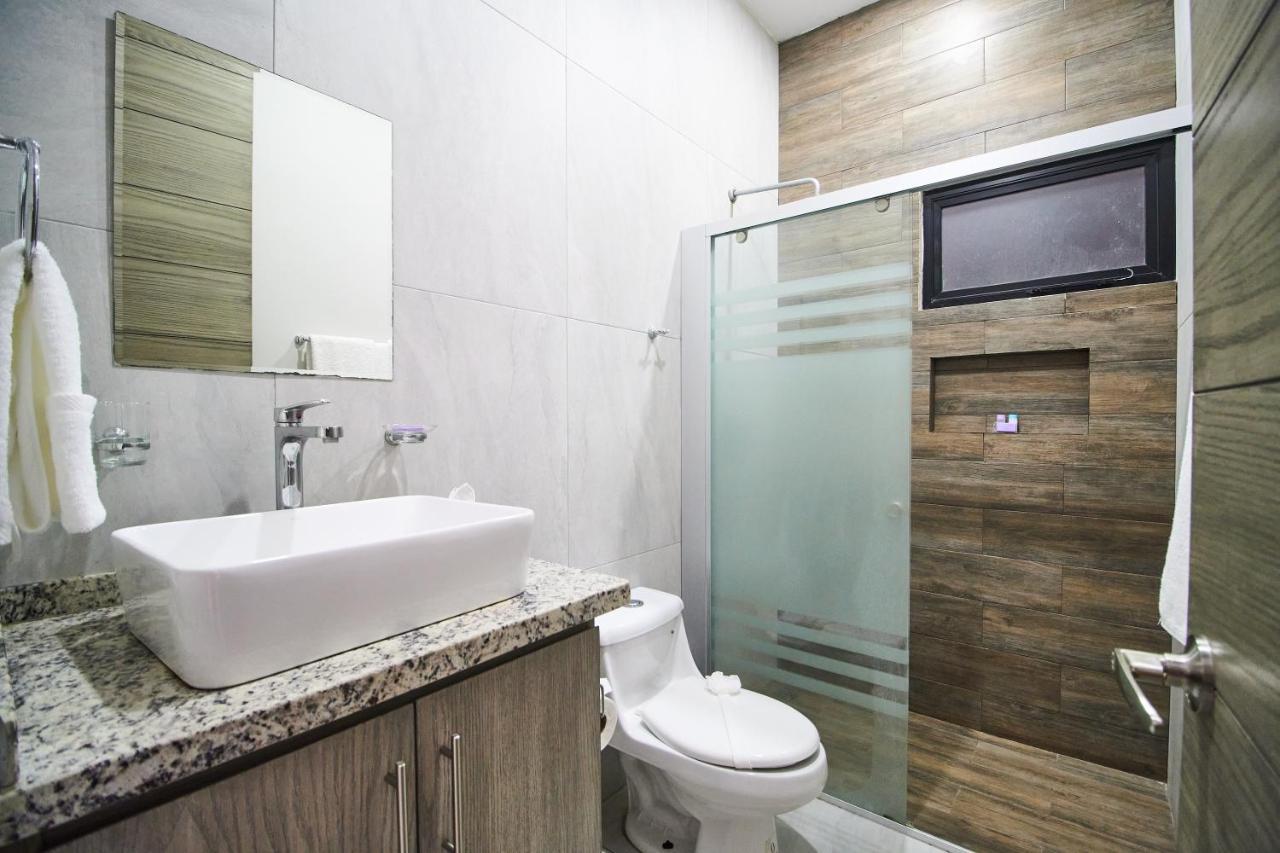 Torre 42 Playa Del Carmen By Lockey Aparthotel Bagian luar foto