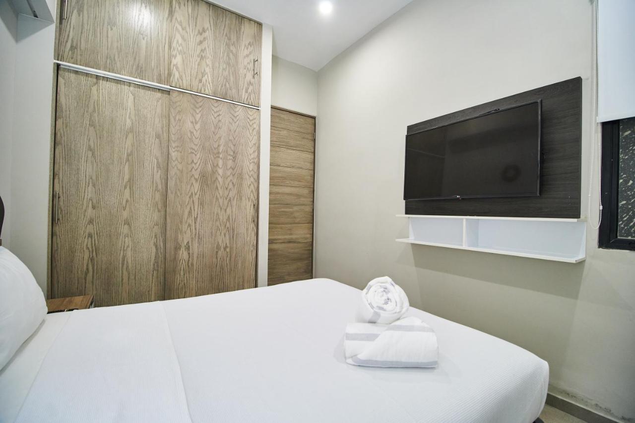 Torre 42 Playa Del Carmen By Lockey Aparthotel Bagian luar foto