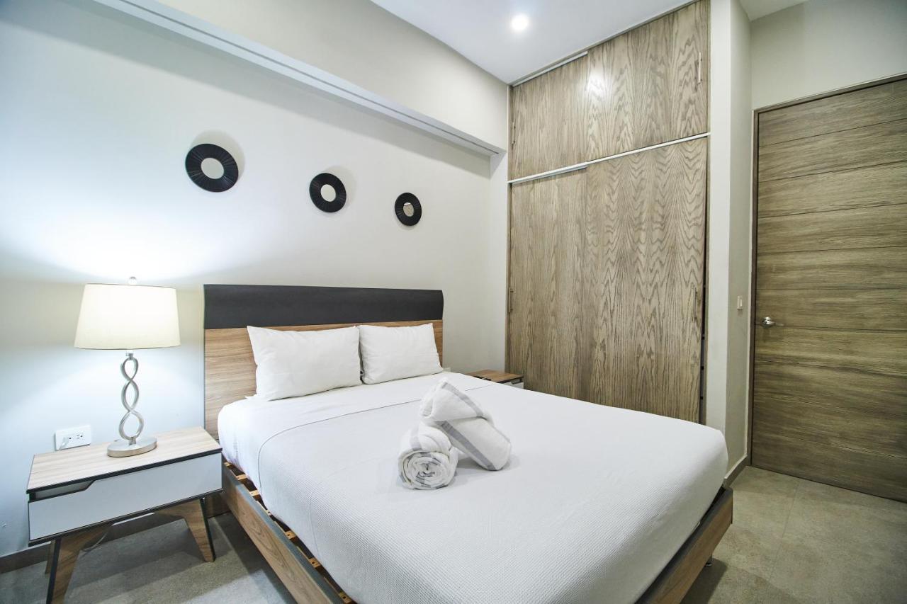 Torre 42 Playa Del Carmen By Lockey Aparthotel Bagian luar foto