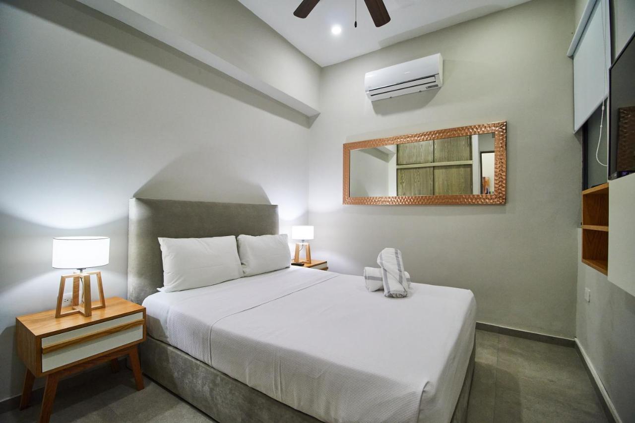 Torre 42 Playa Del Carmen By Lockey Aparthotel Bagian luar foto