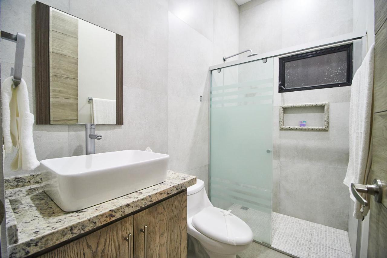 Torre 42 Playa Del Carmen By Lockey Aparthotel Bagian luar foto