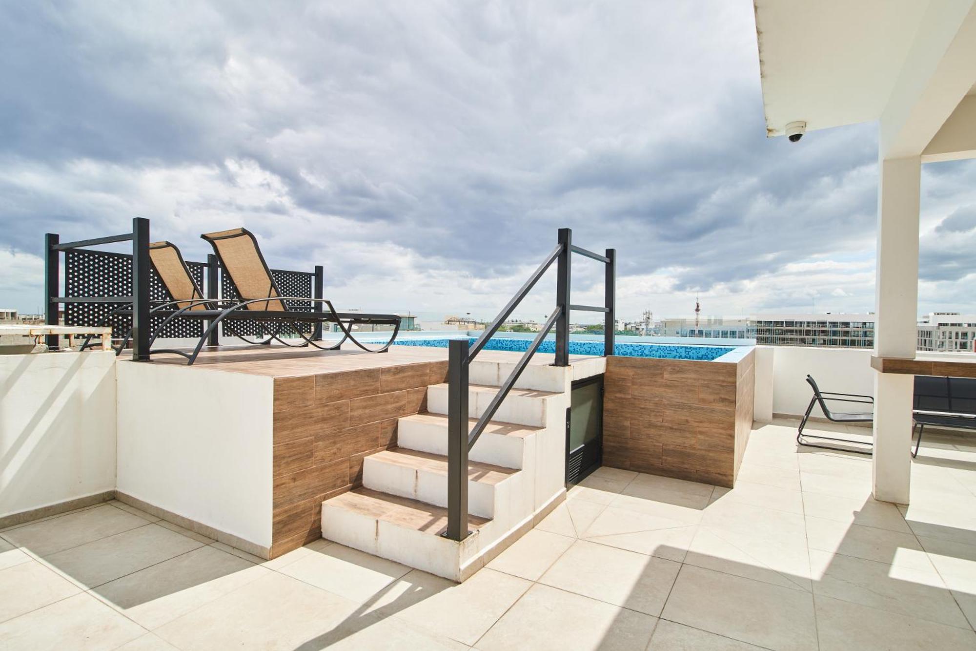 Torre 42 Playa Del Carmen By Lockey Aparthotel Bagian luar foto